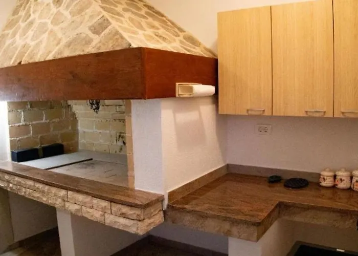 بيت للعطل House Isabell زاتون